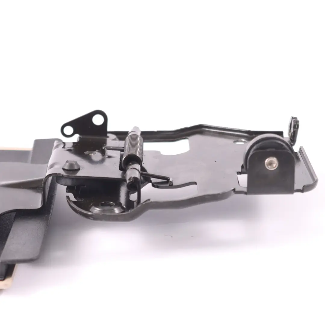 W207 Cabrio Rear Left N/S Folding Top Hinge Cover Beige to Mercedes A207 with Part number A2097500751 Mercedes A207 W207 Cabrio Rear Left N/S Folding Top Hinge Cover Beige - SKU A2097500751-3 - Part number A2097500751