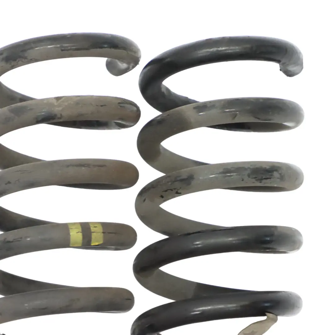 Mercedes C209 Ressort à boudin Essieu arrière Suspension Set 2X Marquage jaune - SKU A2103243404-1 - Numéro de pièce A2103243604