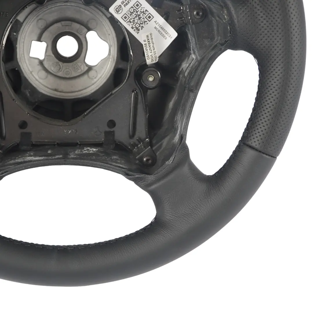Mercedes W210 S210 CLK C208 W208 A208 NOUVEAU Volant en Cuir Noir - SKU A2104600203-1 - Numéro de pièce A2104600203