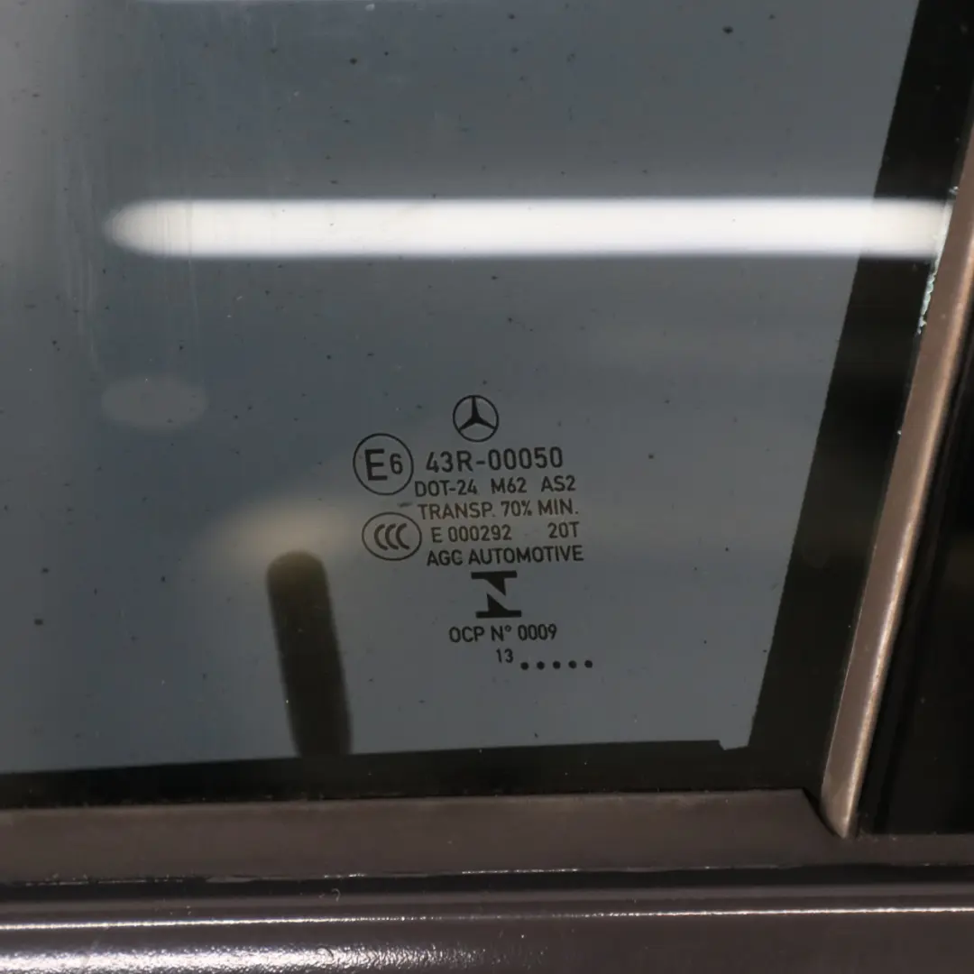 Mercedes W212 Puerta Delantera Izquierda Panel Cubierta Palladium Silver - 792 - SKU A2127205300-PAL1 - Número de pieza A2127205300