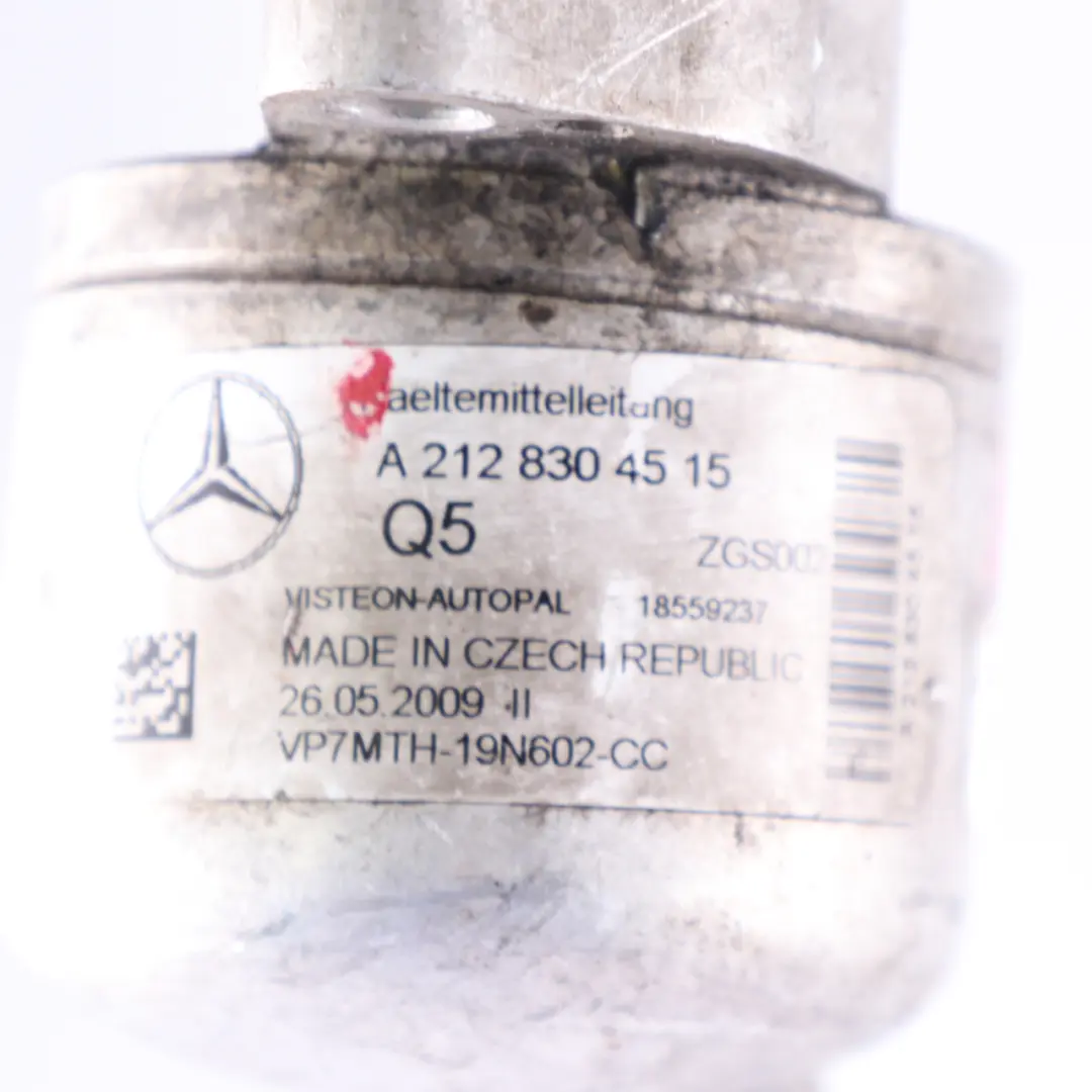 condizionata tubo refrigerante tubo flessibile per Mercedes W212 aria con numero di parte A2128304515 Mercedes W212 aria condizionata tubo refrigerante tubo flessibile - SKU A2128304515 - Numero di parte A2128304515