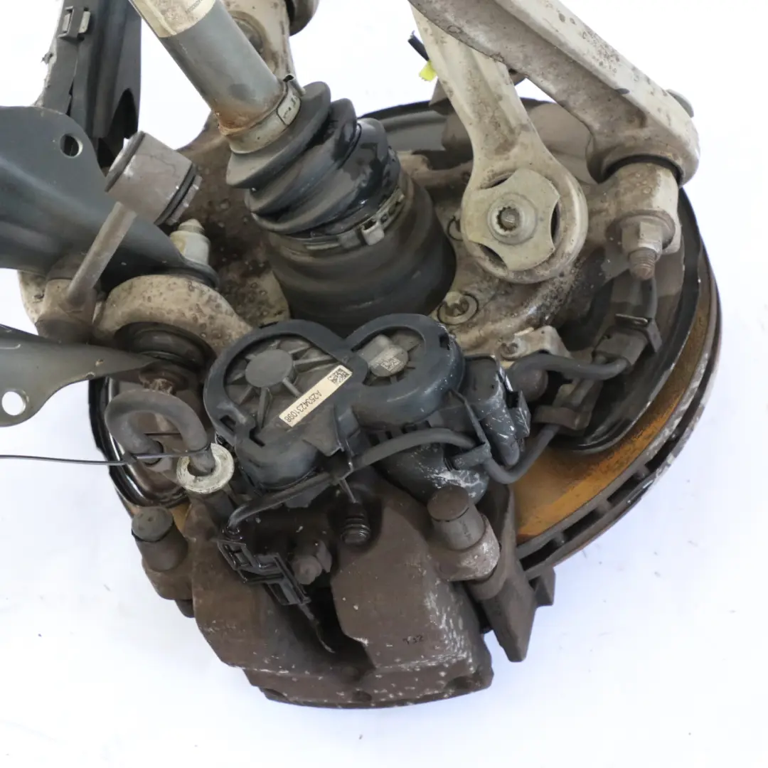 posteriore destra sospensione gamba freno disco ruota per Mercedes X253 GLC 220 d con numero di parte A2133500241 Mercedes X253 GLC 220 d posteriore destra sospensione gamba freno disco ruota - SKU A2133500241-1 - Numero di parte A2133500241