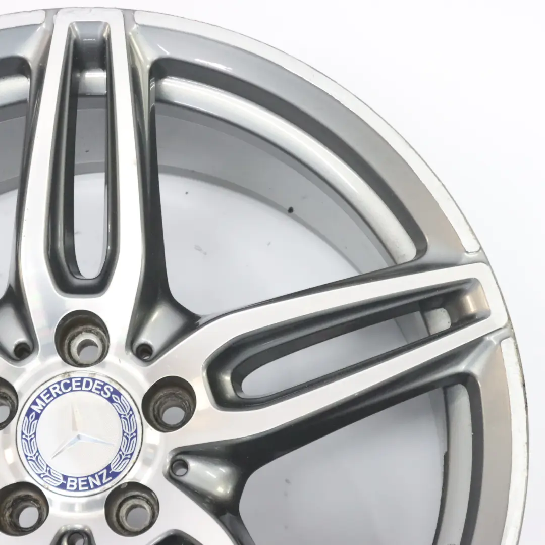 Leicht metall felge hinten 19" ET:49 9J für Mercedes W213 C238 AMG mit Teilenummer A2134012100 Mercedes W213 C238 AMG Leicht metall felge hinten 19" ET:49 9J - SKU A2134012100-2 - Teilenummer A2134012100