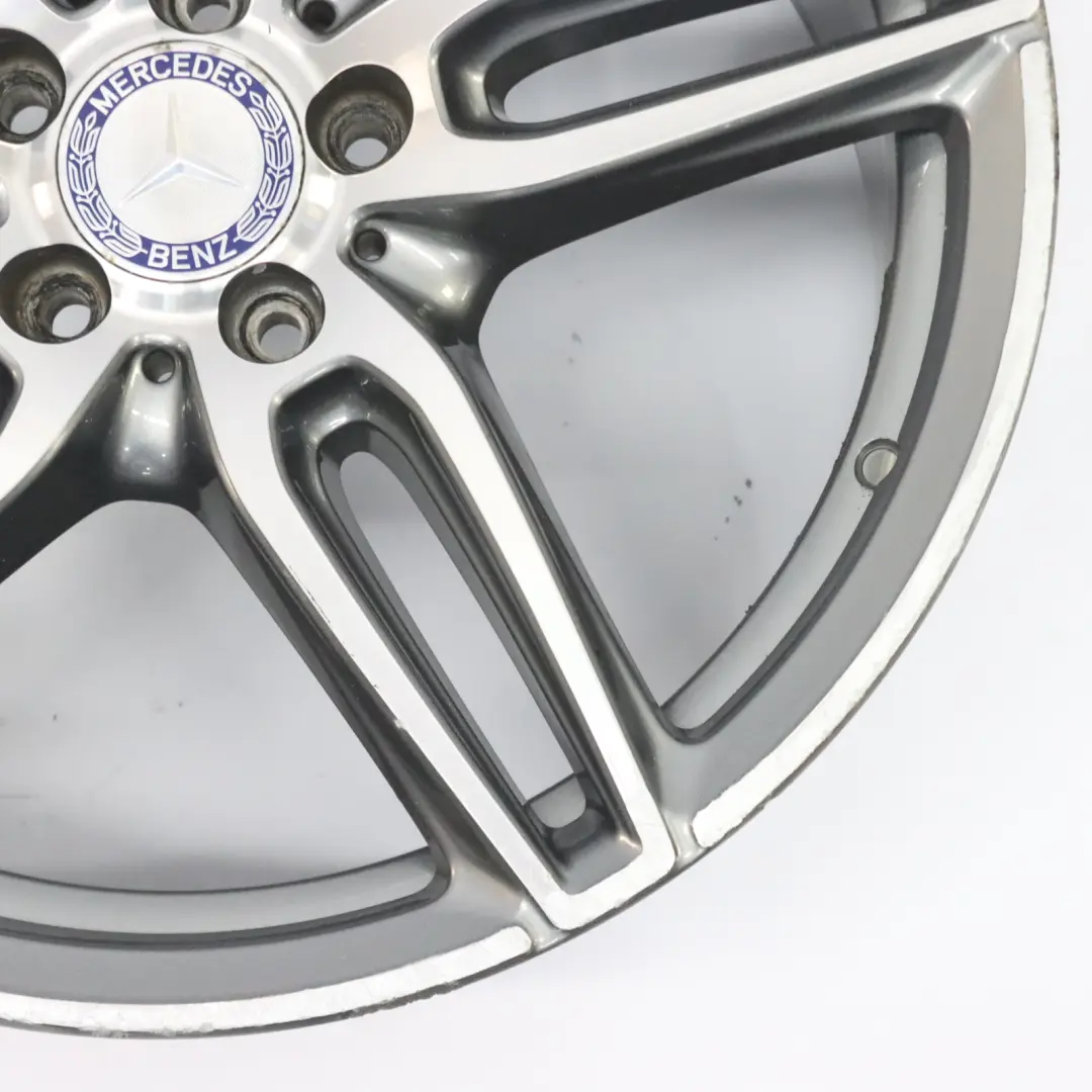 Jante arrière en alliage 19" ET:49 9J pour Mercedes W213 C238 AMG à propos du numéro de pièce A2134012100 Mercedes W213 C238 AMG Jante arrière en alliage 19" ET:49 9J - SKU A2134012100-2 - Numéro de pièce A2134012100