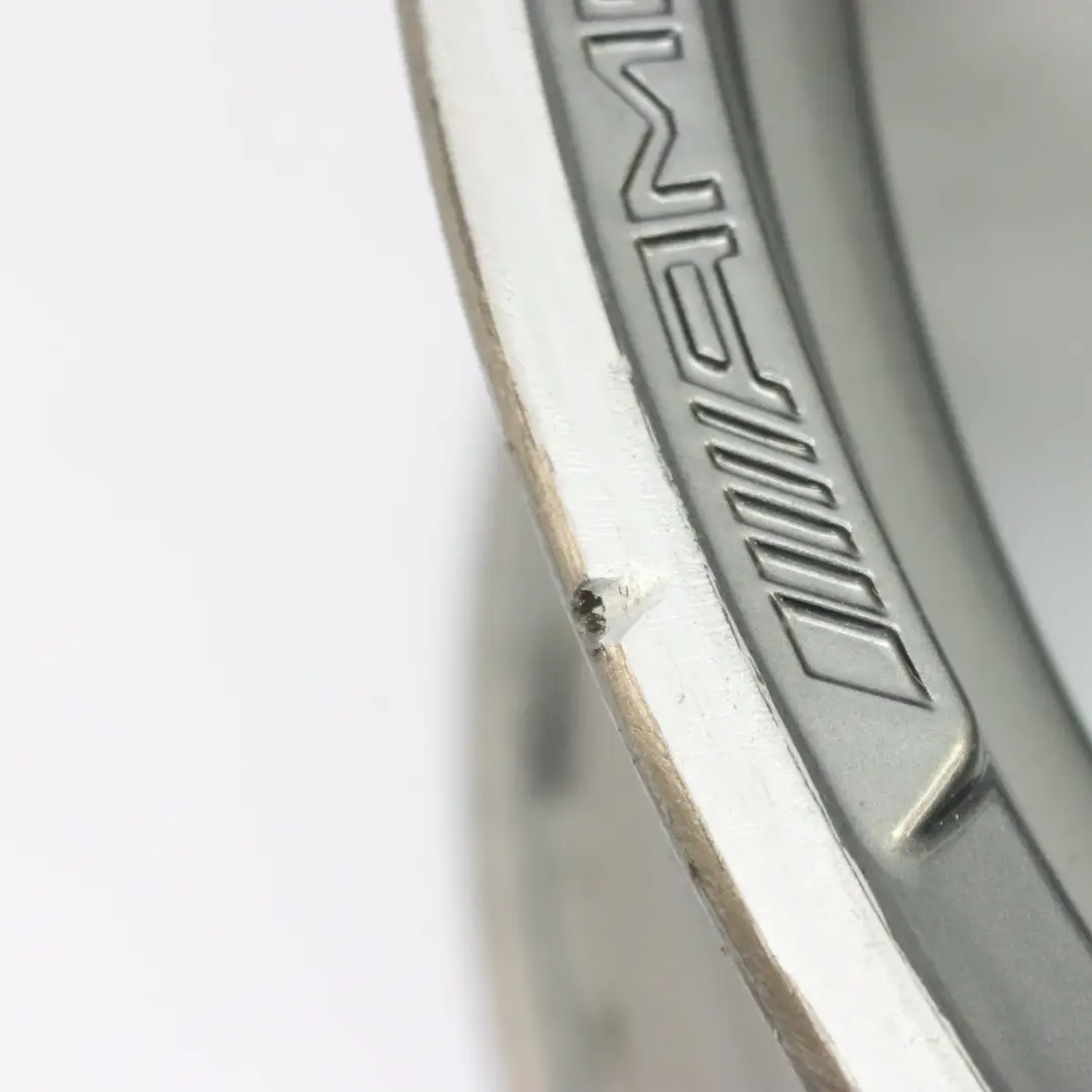 Mercedes W213 C238 AMG Llanta de aleación trasera 19" ET:49 9J - SKU A2134012100-2 - Número de pieza A2134012100