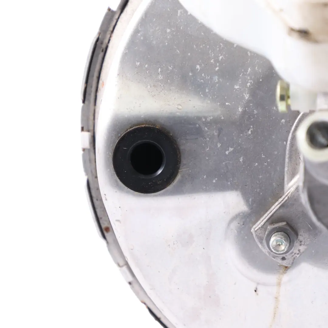 Booster de frein Mercedes X253 GLC 220d Maître cylindre Réservoir pour à propos du numéro de pièce A2134301130 Booster de frein Mercedes X253 GLC 220d Maître cylindre Réservoir - SKU A2134301130 - Numéro de pièce A2134301130