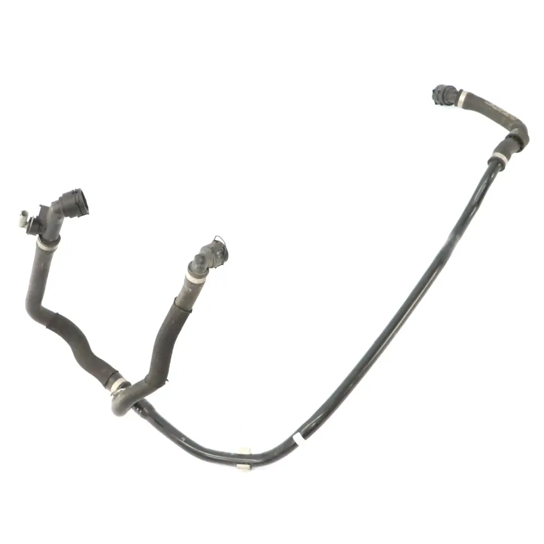 Tuyau de refroidissement Mercedes W213 C238 Diesel OM656 Ligne d'eau pour à propos du numéro de pièce A2135019801 Tuyau de refroidissement Mercedes W213 C238 Diesel OM656 Ligne d'eau - SKU A2135019801 - Numéro de pièce A2135019801