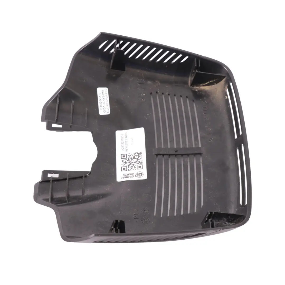 Copertura specchietto retrovisore interno nero per Mercedes W205 W213 con numero di parte A2138210036 Mercedes W205 W213 Copertura specchietto retrovisore interno nero - SKU A2138210036 - Numero di parte A2138210036