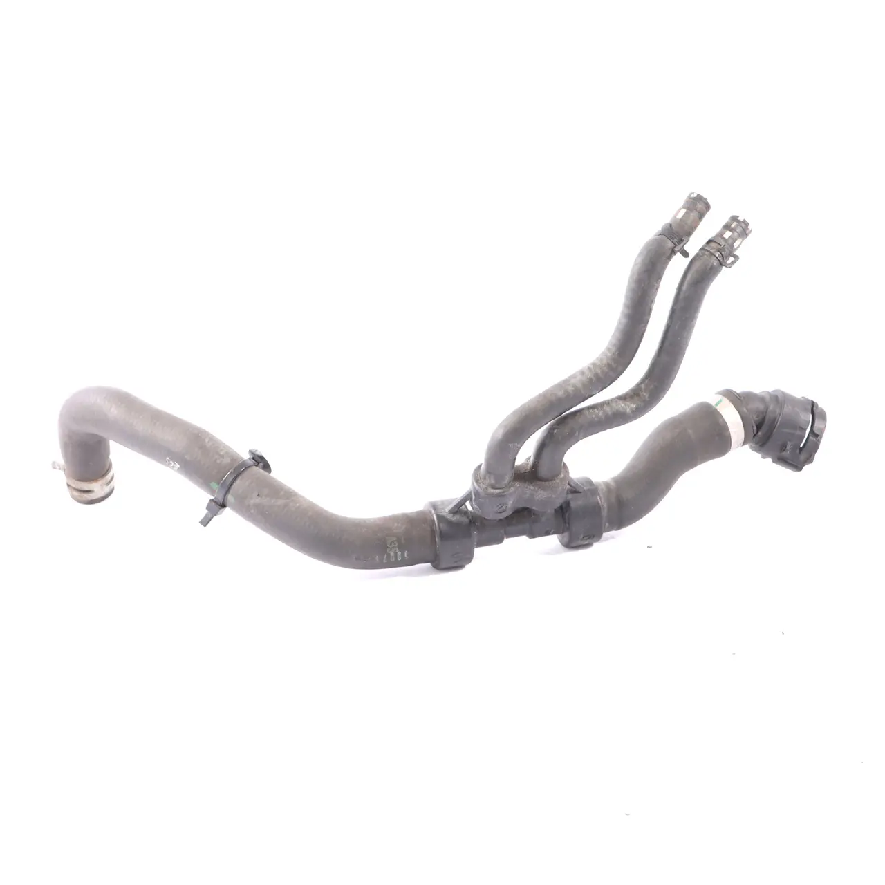 Coolant Hose Mercedes W213 W238 W253 W257 Water Cooling Pipe A2138304505