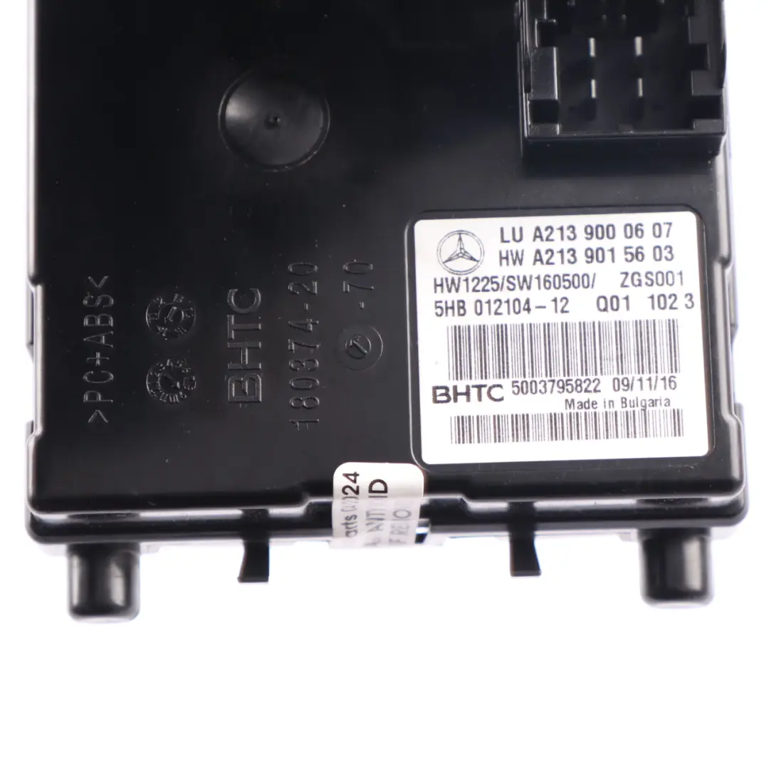 Moduł Sterownik Klimatyzacji do Mercedes W213 o numerze A2139000607 Mercedes W213 Moduł Sterownik Klimatyzacji - SKU A2139000607 - Numer Części A2139000607