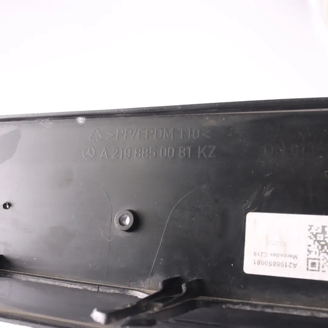Mercedes CLS C219 Supporto targa paraurti anteriore - SKU A2198850081 - Numero di parte A2198850081