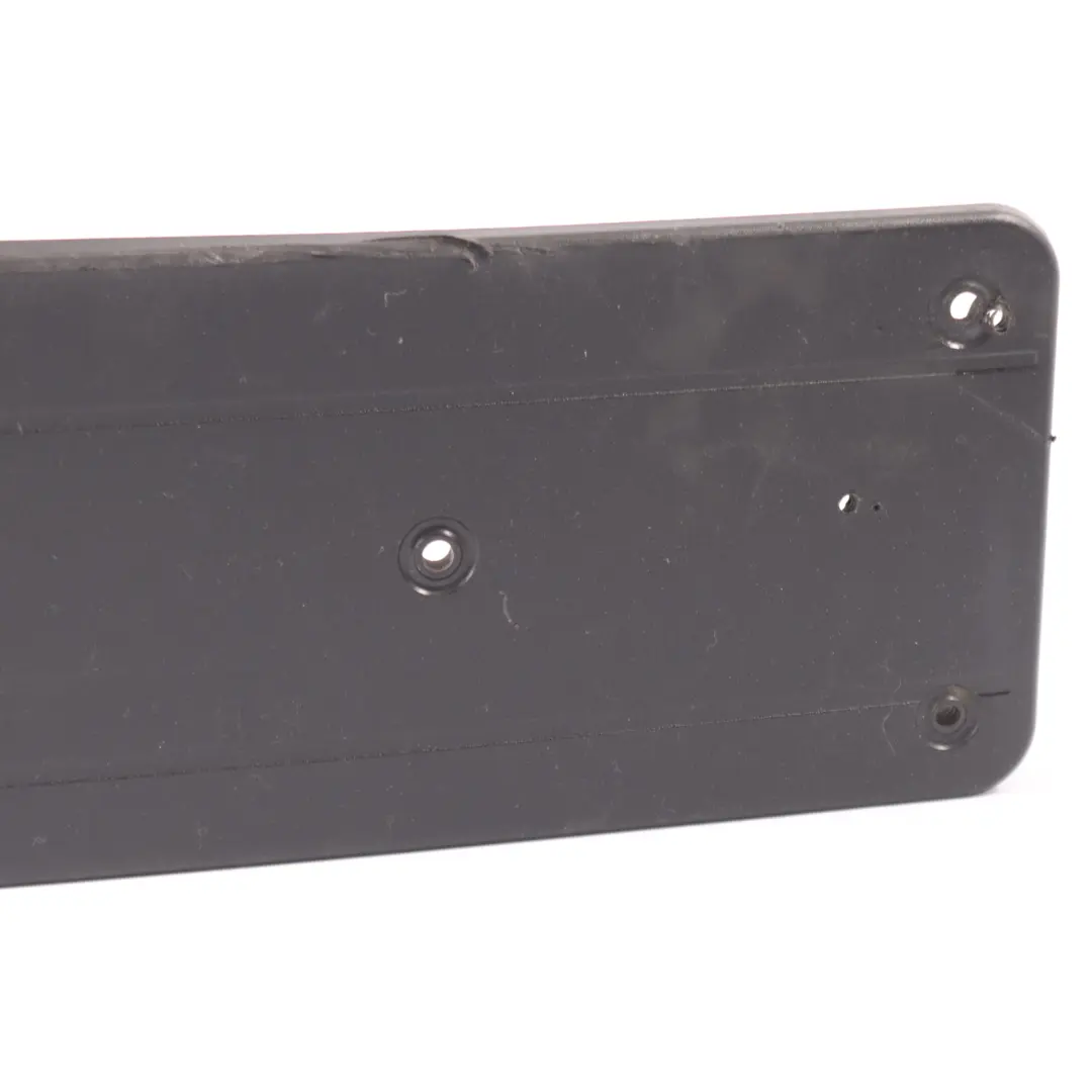 Support de plaque d'immatriculation pour pare-chocs avant pour Mercedes CLS C219 à propos du numéro de pièce A2198850081 Mercedes CLS C219 Support de plaque d'immatriculation pour pare-chocs avant - SKU A2198850081 - Numéro de pièce A2198850081