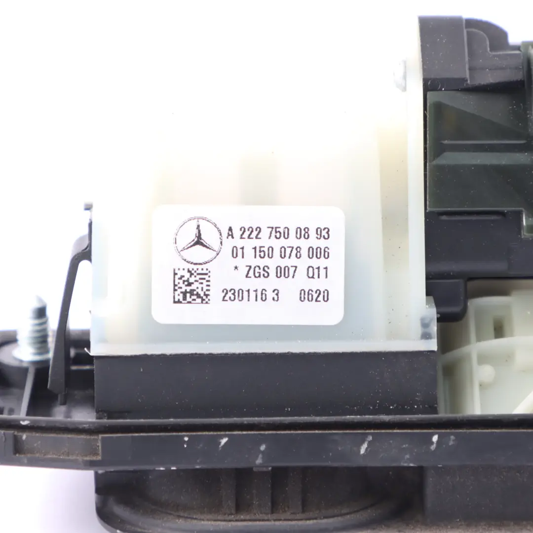 Tirador de Apertura Mercedes C117 W205 W213 Tapa Maletero Eléctrico para con número de pieza A2227500493 Tirador de Apertura Mercedes C117 W205 W213 Tapa Maletero Eléctrico - SKU A2227500493 - Número de pieza A2227500493