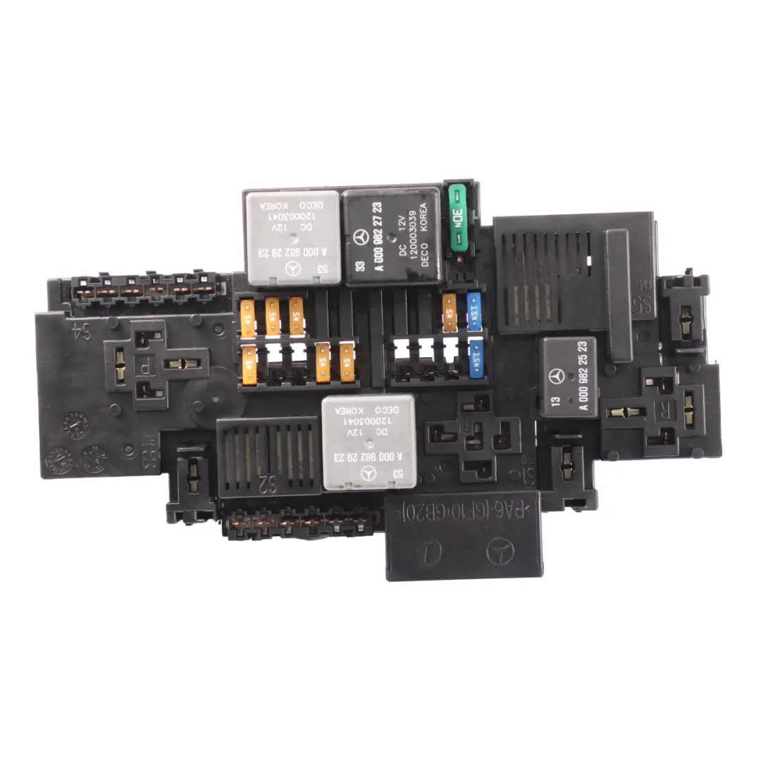 Caja de fusibles Mercedes GLC X253 Compartimento del motor Unidad de caja relés para con número de pieza A2229063805 Caja de fusibles Mercedes GLC X253 Compartimento del motor Unidad de caja relés - SKU A2229063805 - Número de pieza A2229063805