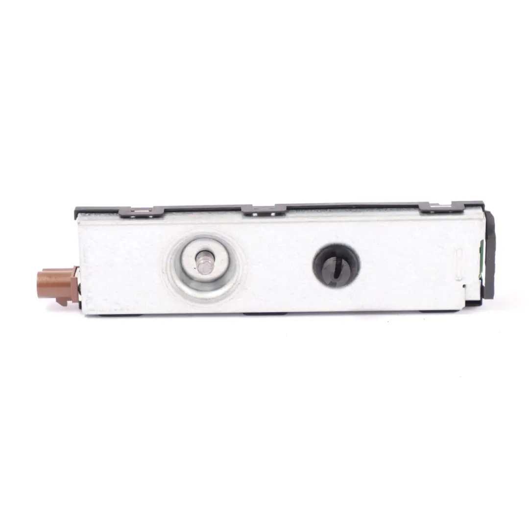 Module unité amplificateur antenne aérienne pour Mercedes Vito W447 à propos du numéro de pièce A2239053002 Mercedes Vito W447 Module unité amplificateur antenne aérienne - SKU A2239053002 - Numéro de pièce A2239053002