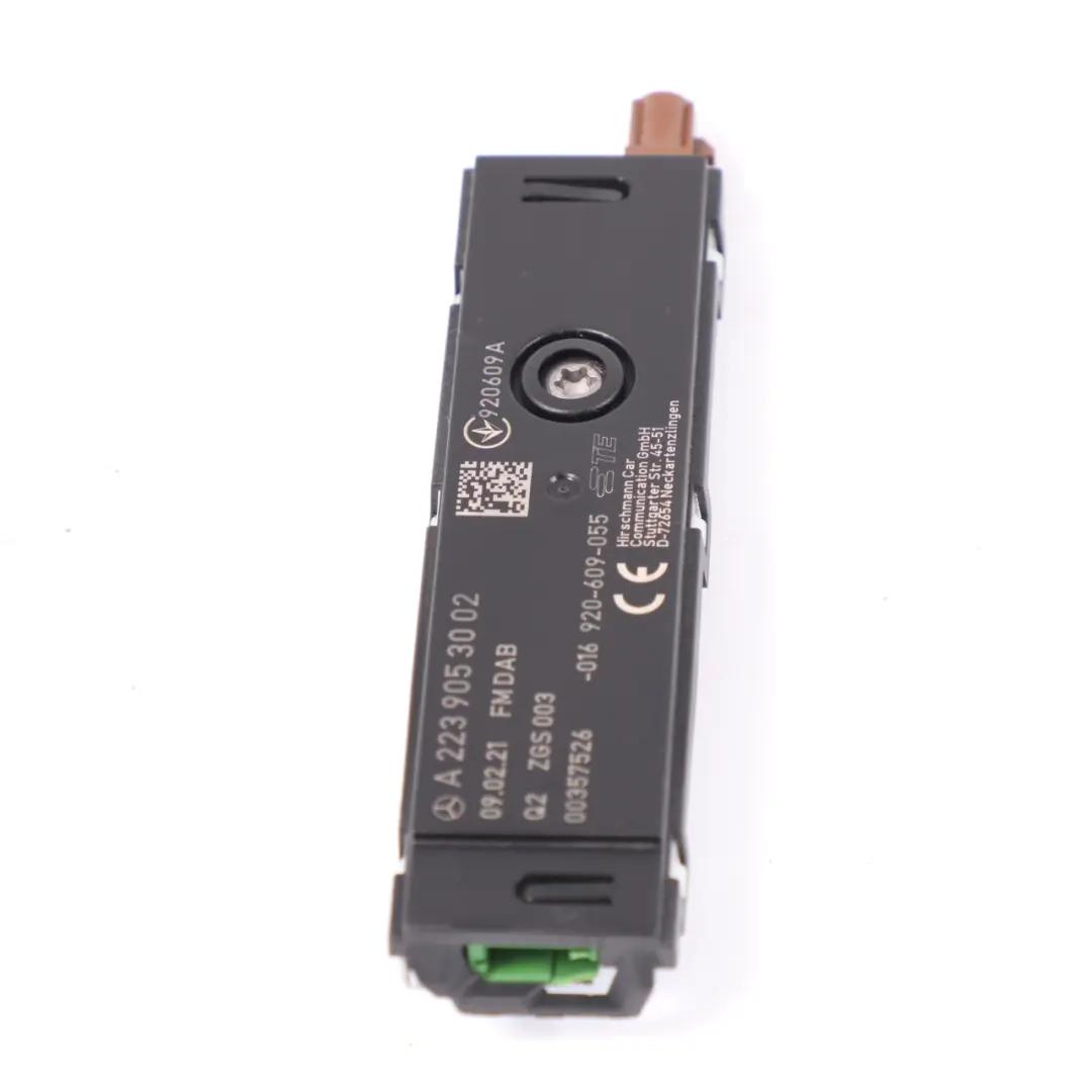 Mercedes Vito W447 Aerial Antenna Amplifier Control Unit Module - SKU A2239053002 - Part number A2239053002