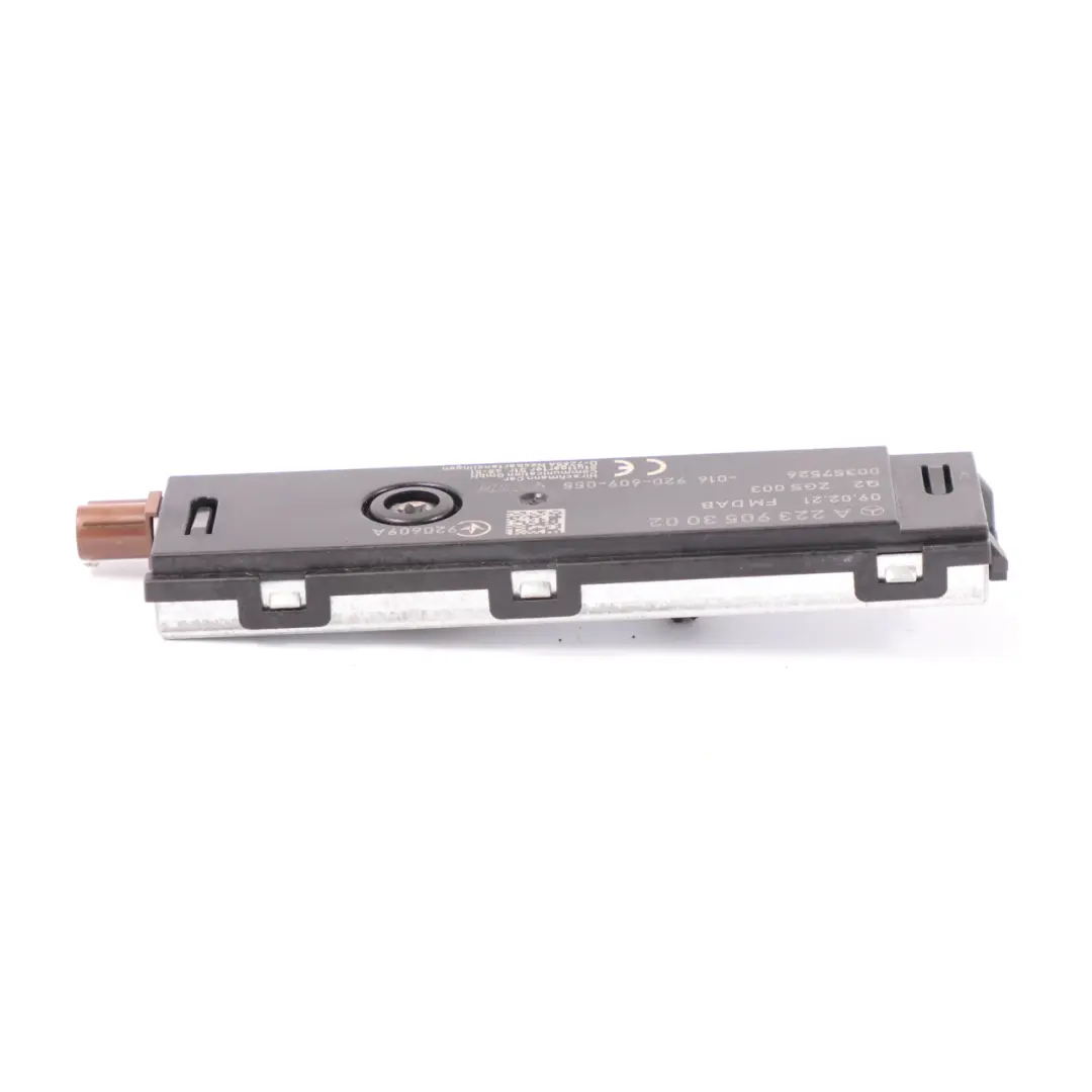 Mercedes Vito W447 Aerial Antenna Amplifier Control Unit Module - SKU A2239053002 - Part number A2239053002