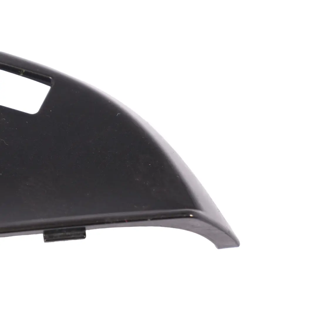 Außenspiegelabdeckung Mercedes R172 W231 Untere Verkleidung links für mit Teilenummer A2318104700 Außenspiegelabdeckung Mercedes R172 W231 Untere Verkleidung links - SKU A2318104700 - Teilenummer A2318104700