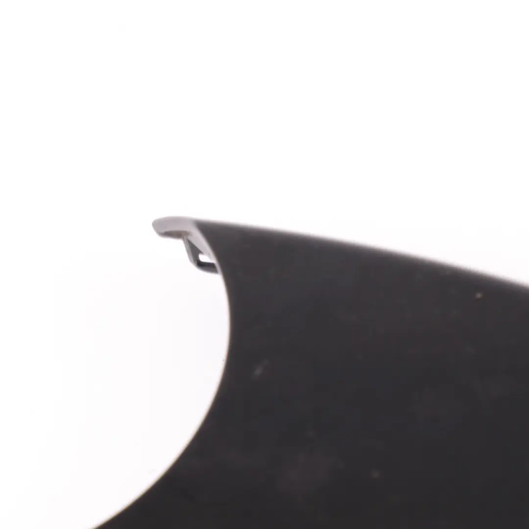 Tapa del espejo retrovisor Mercedes R172 Panel inferior izquierdo para con número de pieza A2318104700 Tapa del espejo retrovisor Mercedes R172 Panel inferior izquierdo - SKU A2318104700 - Número de pieza A2318104700