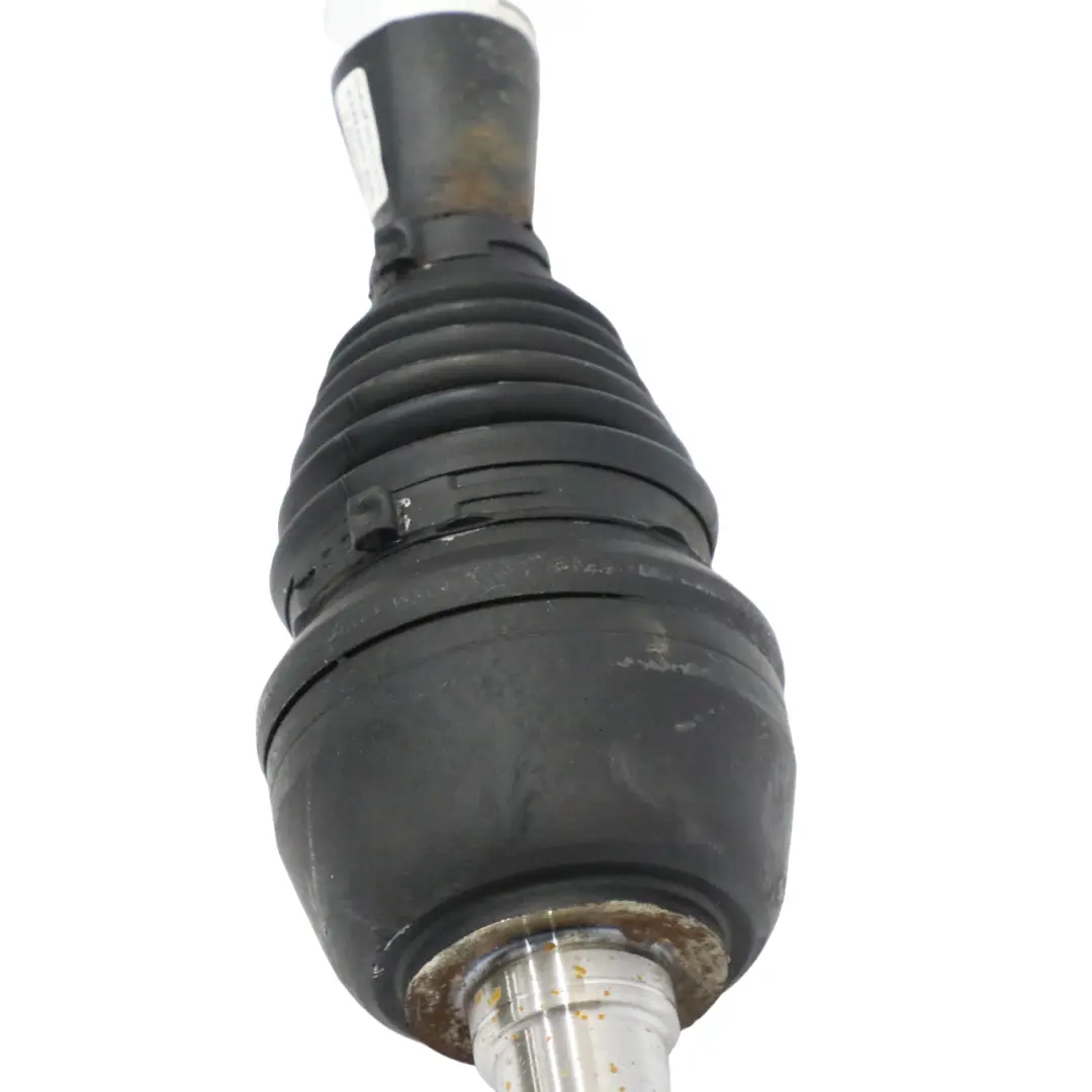 Arbre transmission Mercedes W176 W246 M270 Essieu avant gauche pour à propos du numéro de pièce A2463309200 Arbre transmission Mercedes W176 W246 M270 Essieu avant gauche - SKU A2463309200 - Numéro de pièce A2463309200