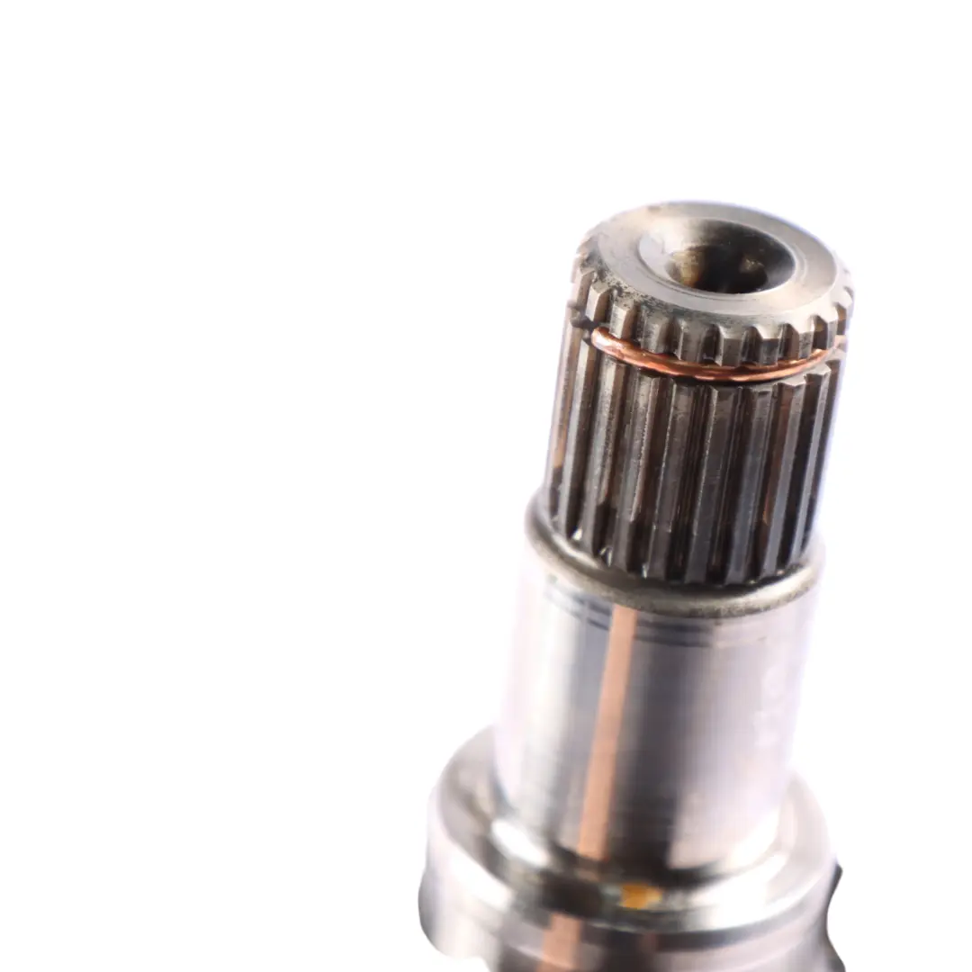 Eje transmisión Mercedes W176 W246 trasero izquierdo 4matic para con número de pieza A2463500610 Eje transmisión Mercedes W176 W246 trasero izquierdo 4matic - SKU A2463500610 - Número de pieza A2463500610