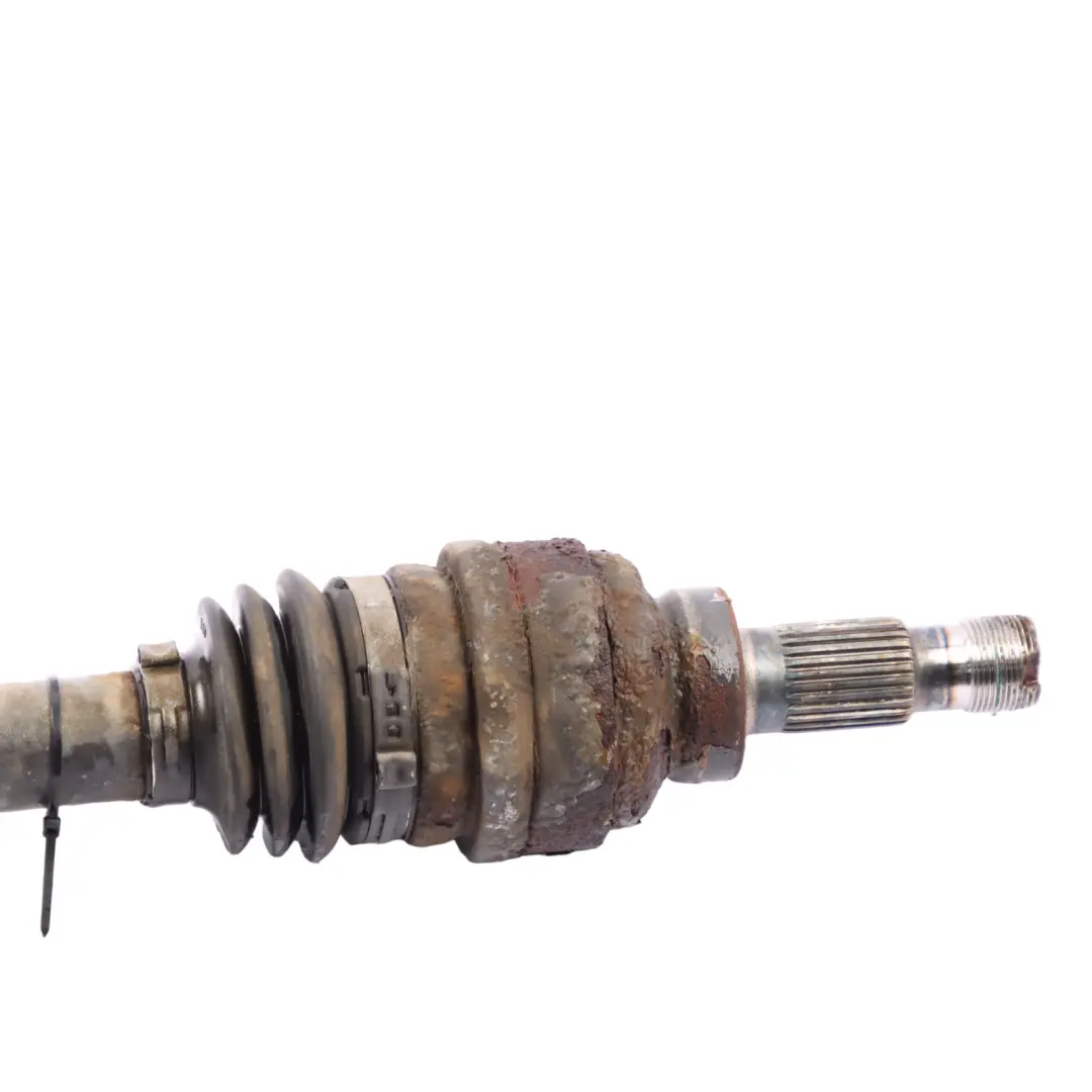 Półoś Tylna Lewa Tył Lewy do Mercedes W176 W246 o numerze A2463500610 Mercedes W176 W246 Półoś Tylna Lewa Tył Lewy - SKU A2463500610 - Numer Części A2463500610