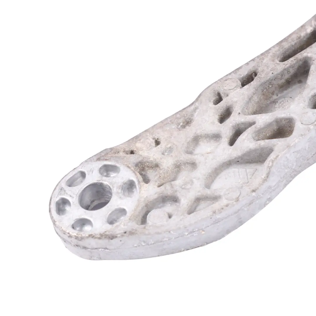 Łapa Wspornik Mostu Dyferencjału Tył do Mercedes W176 W246 o numerze A2463520500 Mercedes W176 W246 Łapa Wspornik Mostu Dyferencjału Tył - SKU A2463520500 - Numer Części A2463520500