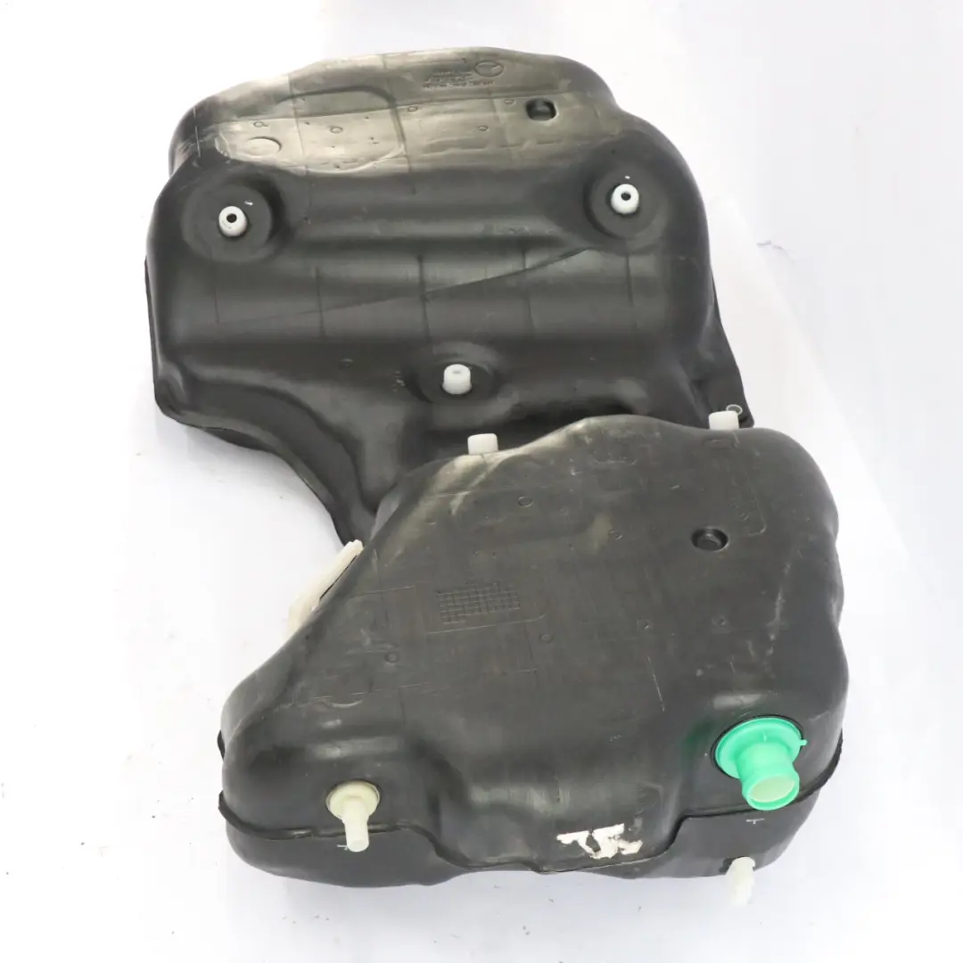  Réservoir de carburant Mercedes W176 C117 Réservoir complet - SKU A2464701100 - Numéro de pièce A2464701100