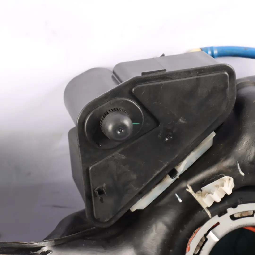 4matic Fuel Reservoir to Fuel Tank Mercedes C117 W176 W246 Petrol with Part number A2464703200 Fuel Tank Mercedes C117 W176 W246 Petrol 4matic Fuel Reservoir - SKU A2464703200 - Part number A2464703200