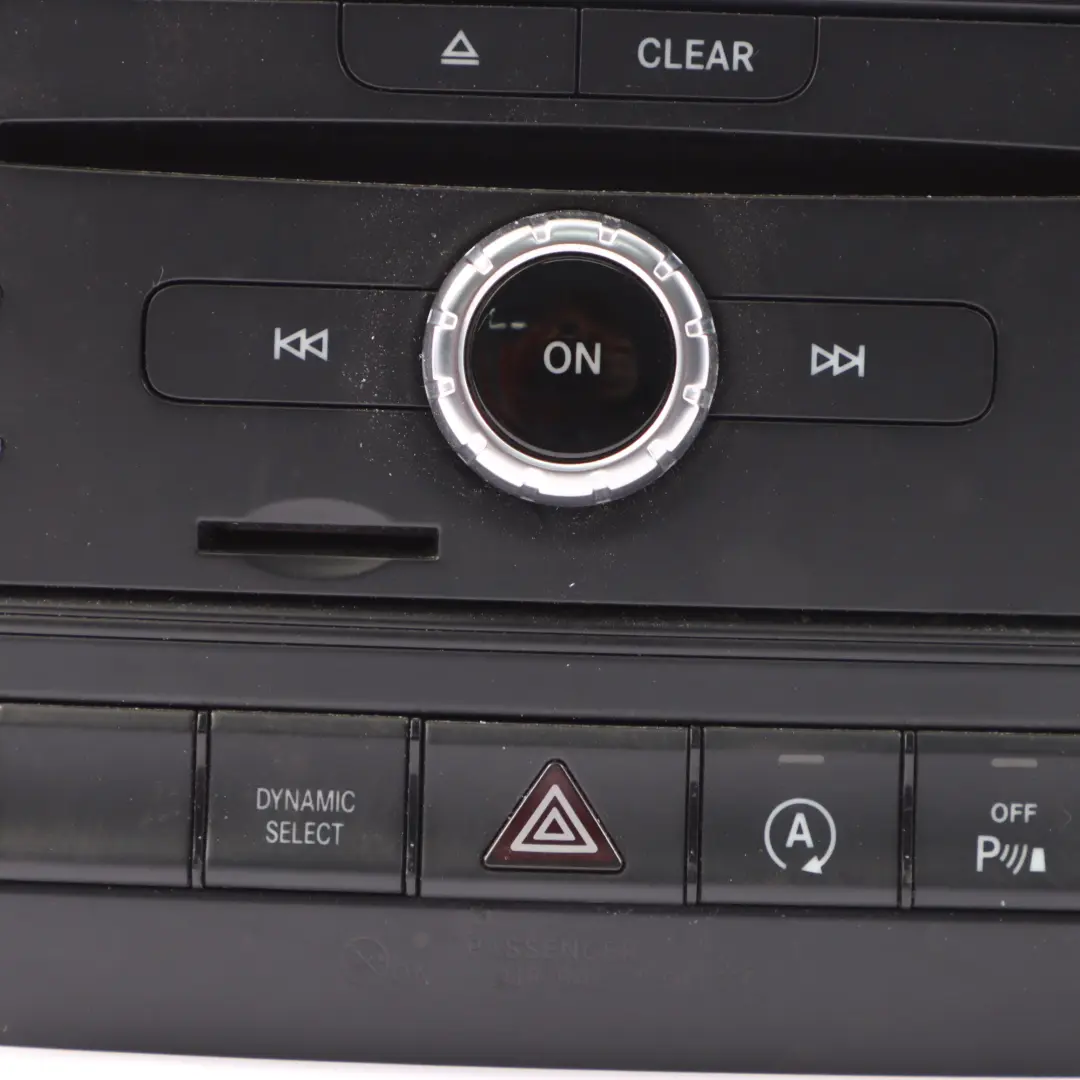 Unità principale della radio Mercedes W176 Navigazione del lettore multimediale per con numero di parte A2469002318 Unità principale della radio Mercedes W176 Navigazione del lettore multimediale - SKU A2469002318-1 - Numero di parte A2469002318