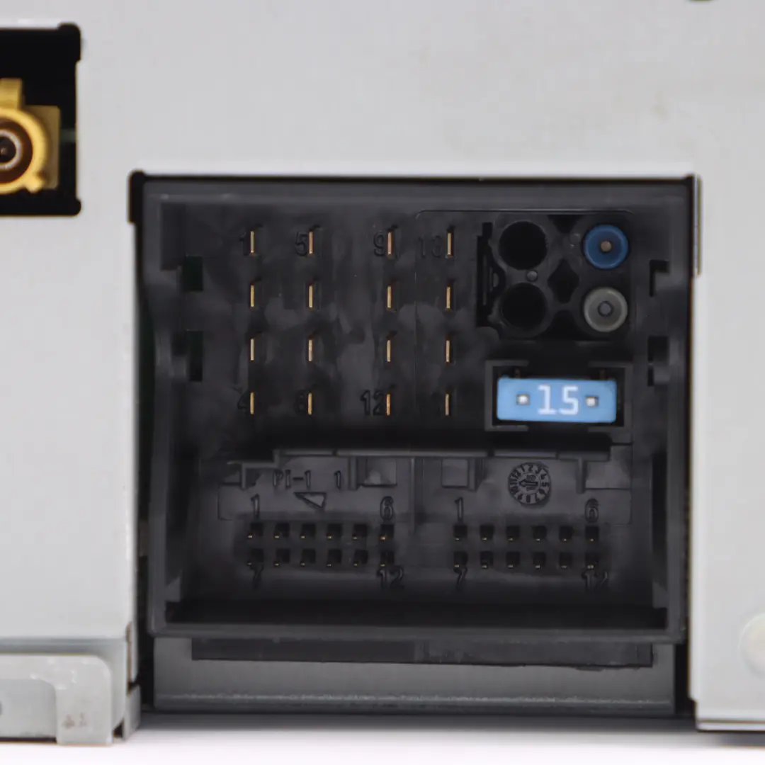  Radio Head Unit Mercedes W176 Media Player Navigation Unit - SKU A2469002318-1 - Part number A2469002318