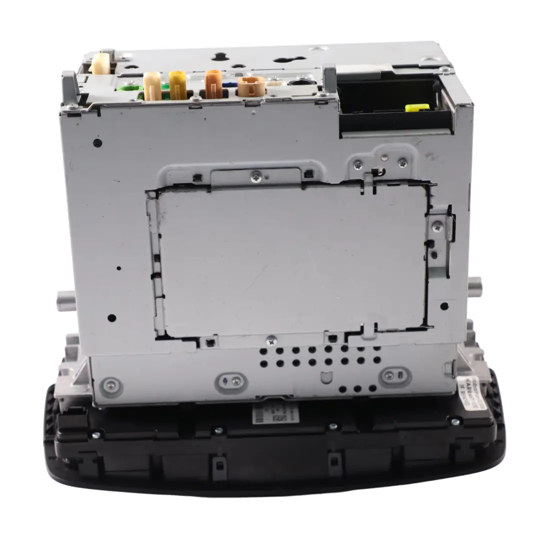 Radio COMAND centrale commande lecteur CD Unité pour Mercedes W176 W246 à propos du numéro de pièce A2469003519 Mercedes W176 W246 Radio COMAND centrale commande lecteur CD Unité - SKU A2469003519 - Numéro de pièce A2469003519