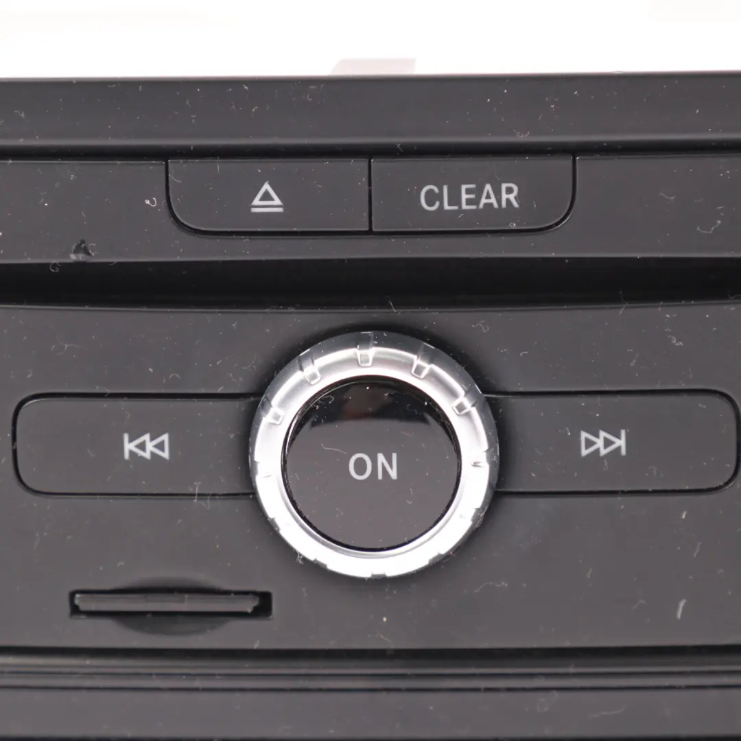  Radio CD Player Mercedes W176 W246 Audio Navigation Unité principale - SKU a2469004716 - Numéro de pièce A2469004716
