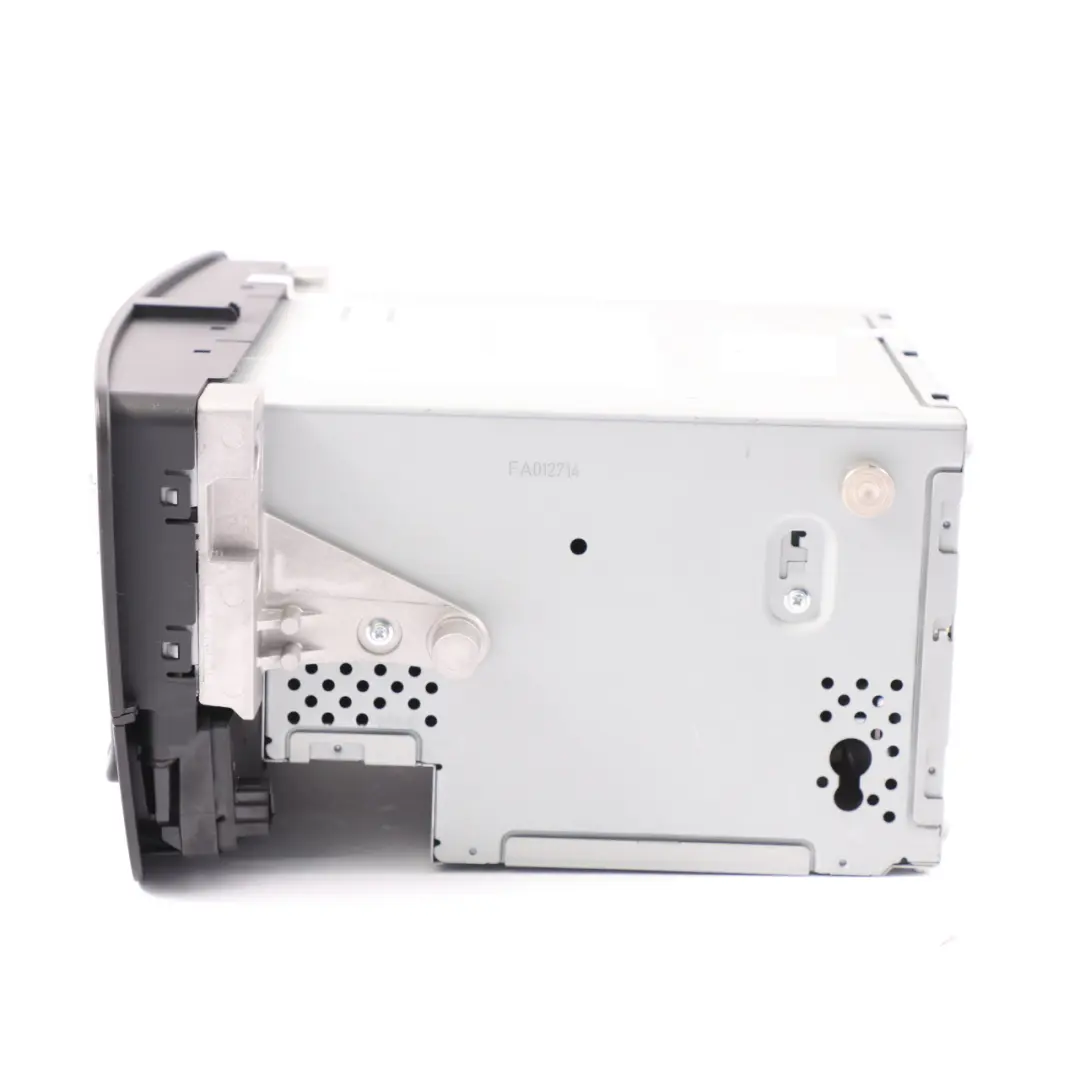  Radio CD Player Mercedes W176 W246 Audio Navigation Unité principale - SKU a2469004716 - Numéro de pièce A2469004716