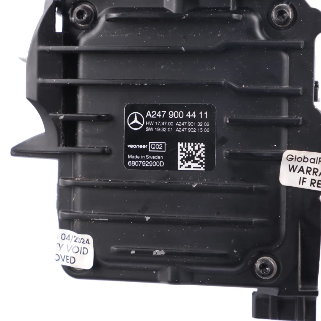 Telecamera Parabrezza Assistente Anteriore per Mercedes V177 W247 con numero di parte A2479004411 Mercedes V177 W247 Telecamera Parabrezza Assistente Anteriore - SKU A2479004411 - Numero di parte A2479004411