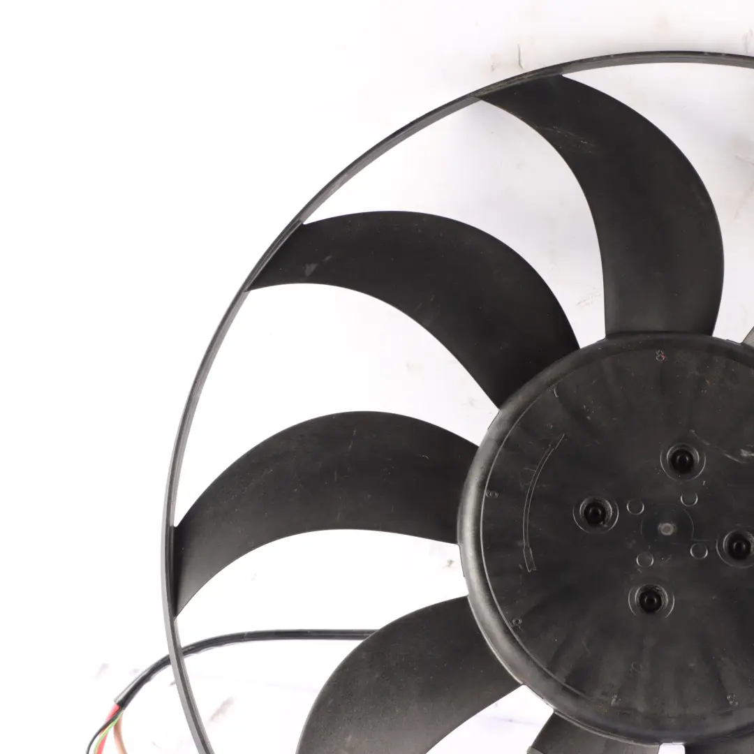 Motor ventilador radiador Mercedes W177 W247 refrigeración OM654 - SKU A2479060200-1 - Número de pieza A2479060200