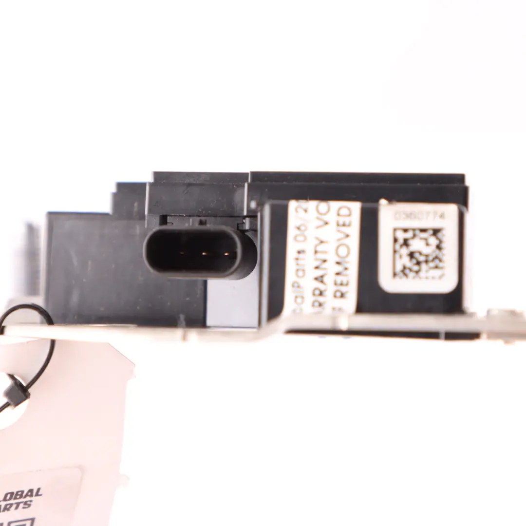Scatola fusibili batteria distribuzione positivo per Mercedes W177 W247 con numero di parte A2479061803 Mercedes W177 W247 Scatola fusibili batteria distribuzione positivo - SKU A2479061803-1 - Numero di parte A2479061803