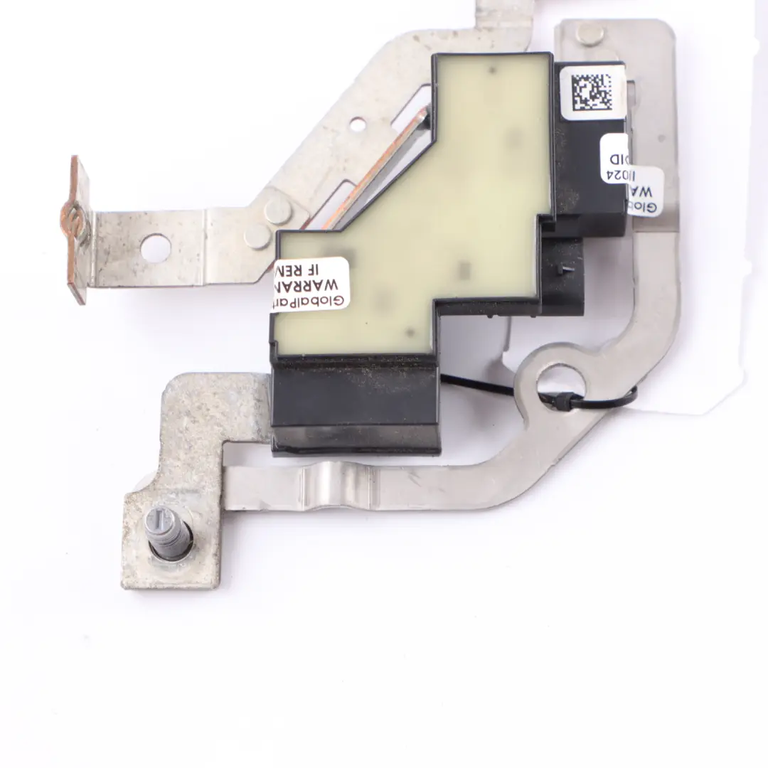 Scatola fusibili batteria distribuzione positivo per Mercedes W177 W247 con numero di parte A2479061803 Mercedes W177 W247 Scatola fusibili batteria distribuzione positivo - SKU A2479061803-1 - Numero di parte A2479061803