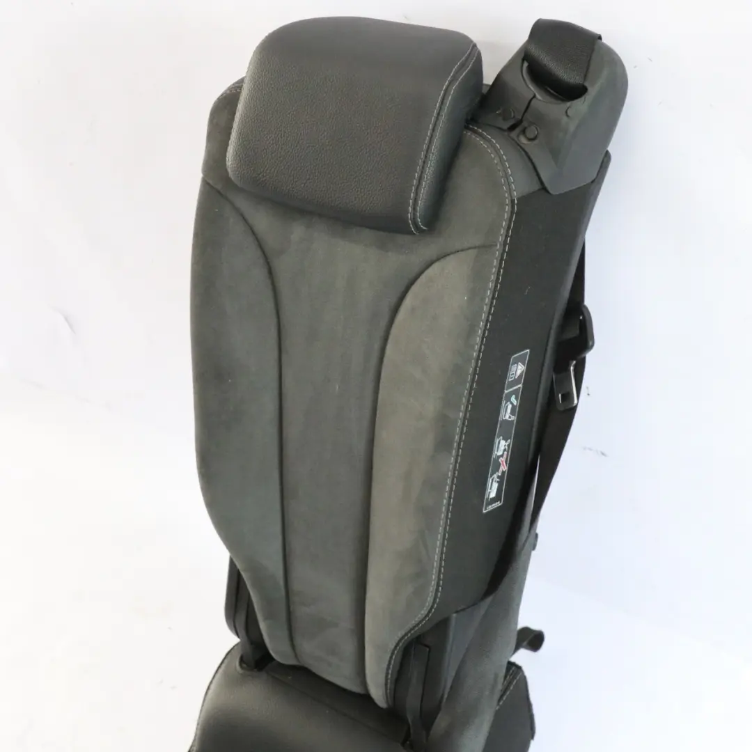 Tylne Siedzenie Kanapa Środek Materiał Alcantara Antracyt do Mercedes W251 o numerze A2519201201 Mercedes W251 Tylne Siedzenie Kanapa Środek Materiał Alcantara Antracyt - SKU A2519201201 - Numer Części A2519201201