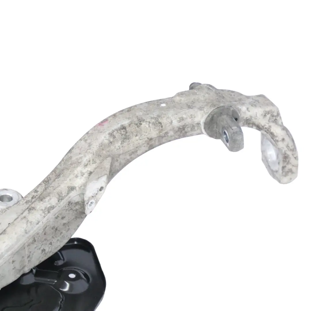 Snodo sterzo Mercedes X253 Flangia mozzo ruota anteriore sinistra per con numero di parte A2533323300 Snodo sterzo Mercedes X253 Flangia mozzo ruota anteriore sinistra - SKU A2533323300-1 - Numero di parte A2533323300