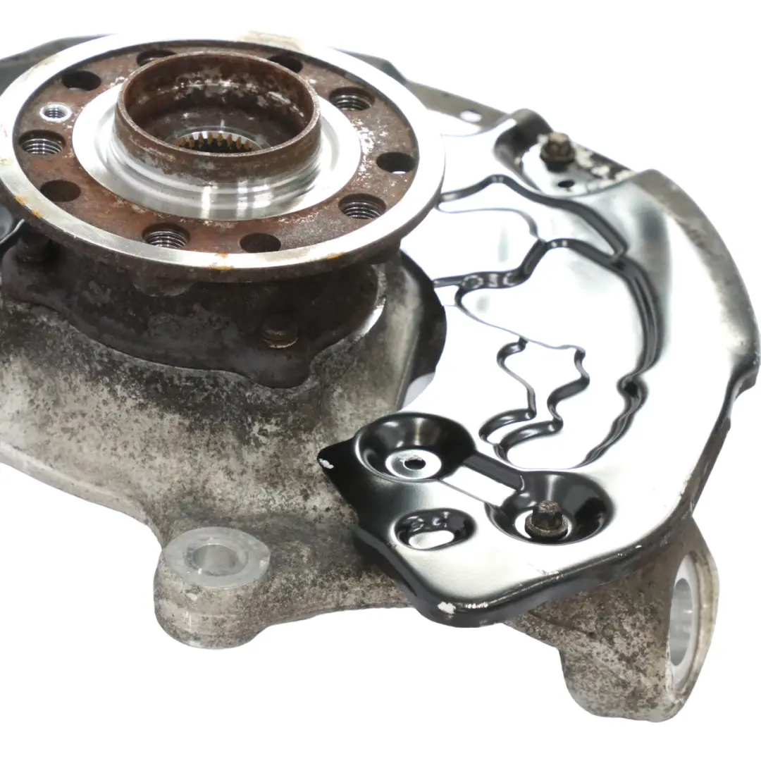 Snodo sterzo Mercedes GLC X253 Flangia mozzo ruota anteriore destra per con numero di parte A2533323400 Snodo sterzo Mercedes GLC X253 Flangia mozzo ruota anteriore destra - SKU A2533323400-1 - Numero di parte A2533323400