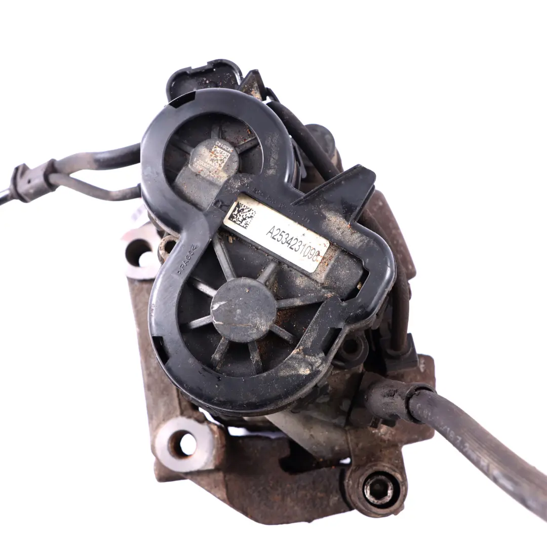 Pinza de freno Mercedes W205 GLC X253 Freno de rueda trasero derecho para con número de pieza A2534230281 Pinza de freno Mercedes W205 GLC X253 Freno de rueda trasero derecho - SKU A2534230281 - Número de pieza A2534230281