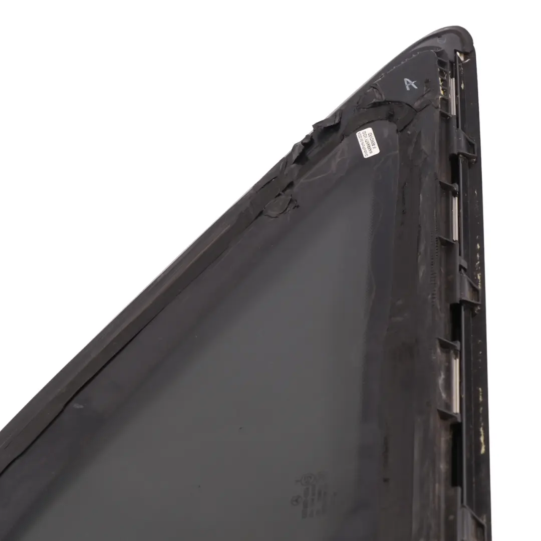 Fensterscheibe hinten rechts Viertel Seite AS3 für Mercedes GLC X253 mit Teilenummer A2536706800 Mercedes GLC X253 Fensterscheibe hinten rechts Viertel Seite AS3 - SKU A2536706800 - Teilenummer A2536706800