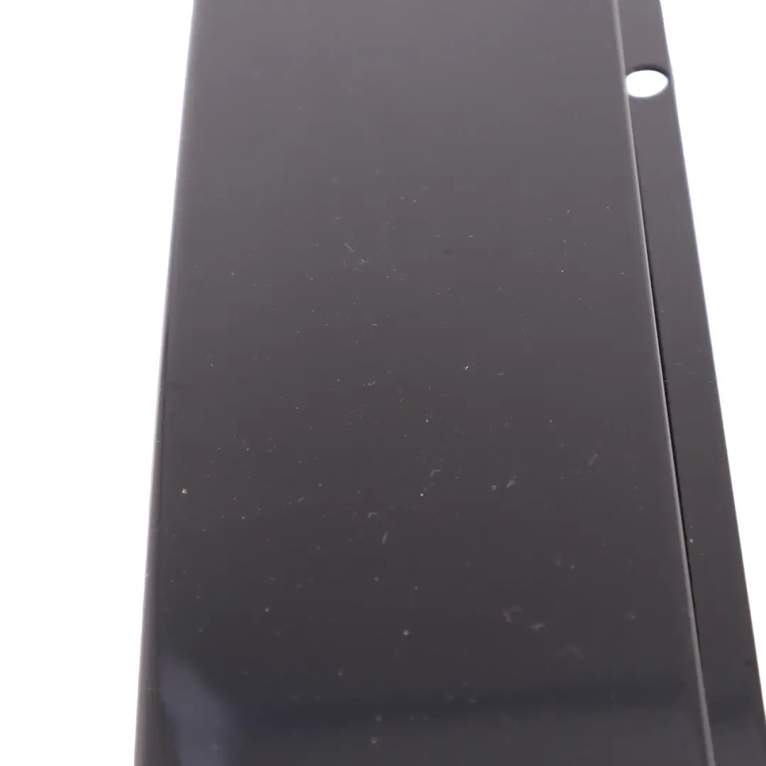 Tapa Pilar B Mercedes X253 Exterior Puerta Delantera Derecha Embellecedor Negro para con número de pieza A2536900287 Tapa Pilar B Mercedes X253 Exterior Puerta Delantera Derecha Embellecedor Negro - SKU A2536900287 - Número de pieza A2536900287