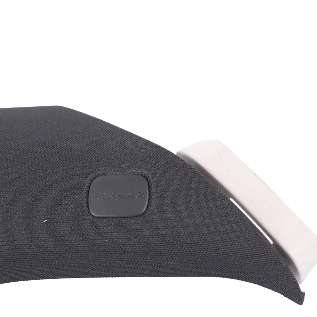 Pilastro C Copri pannello rivestimento sinistro Nero per Mercedes C253 con numero di parte A2536903100 Mercedes C253 Pilastro C Copri pannello rivestimento sinistro Nero - SKU A2536903100 - Numero di parte A2536903100