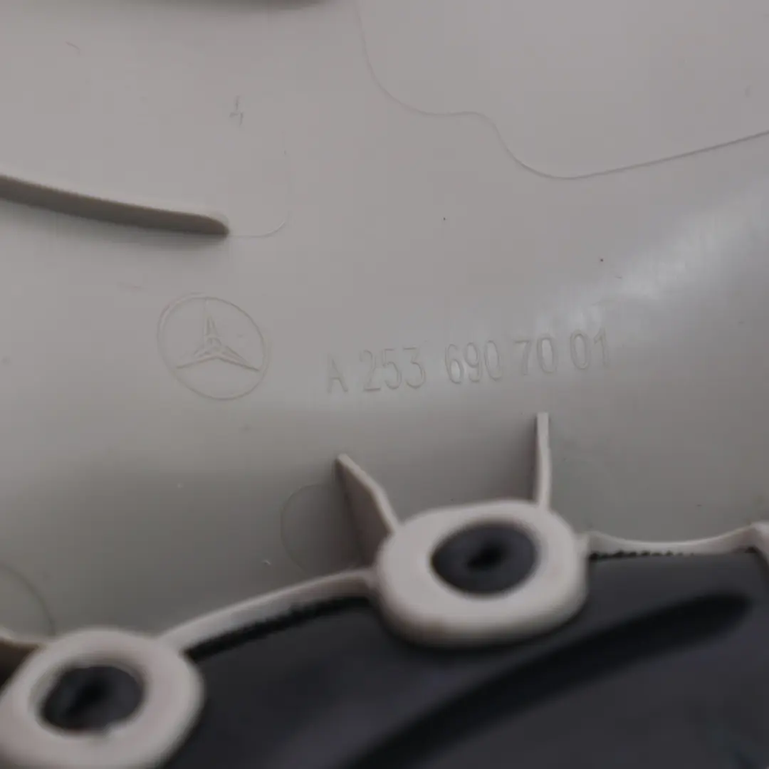 Säule C Abdeckung Mercedes GLC X253 Hintere Trim Rechts Schwarz für mit Teilenummer A2536907001 Säule C Abdeckung Mercedes GLC X253 Hintere Trim Rechts Schwarz - SKU A2536907001 - Teilenummer A2536907001