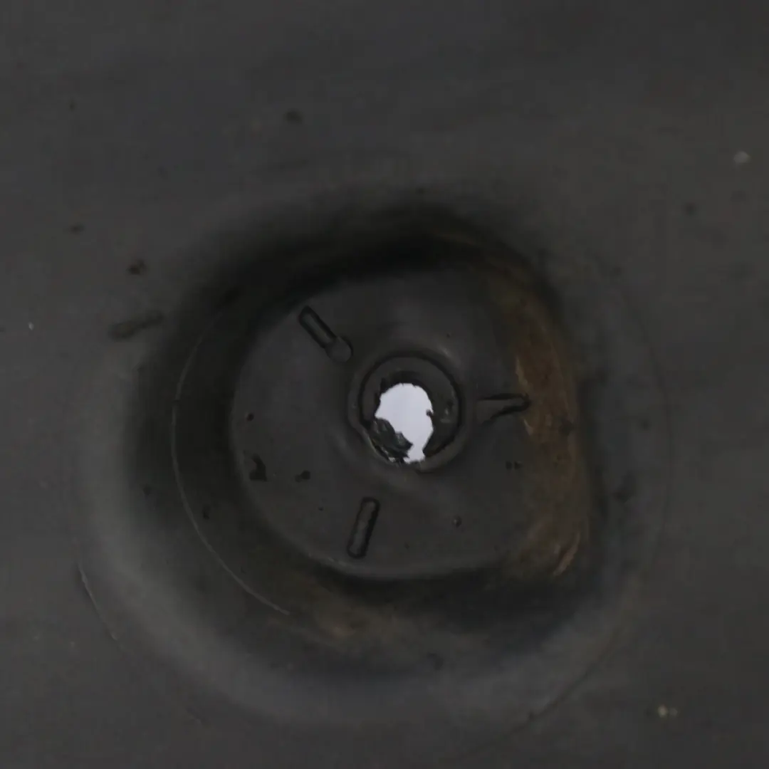 Arch Cover Mercedes GLC X253 Front Left Rear Section to Wheel with Part number A2536910303 Wheel Arch Cover Mercedes GLC X253 Front Left Rear Section - SKU A2536910303 - Part number A2536910303