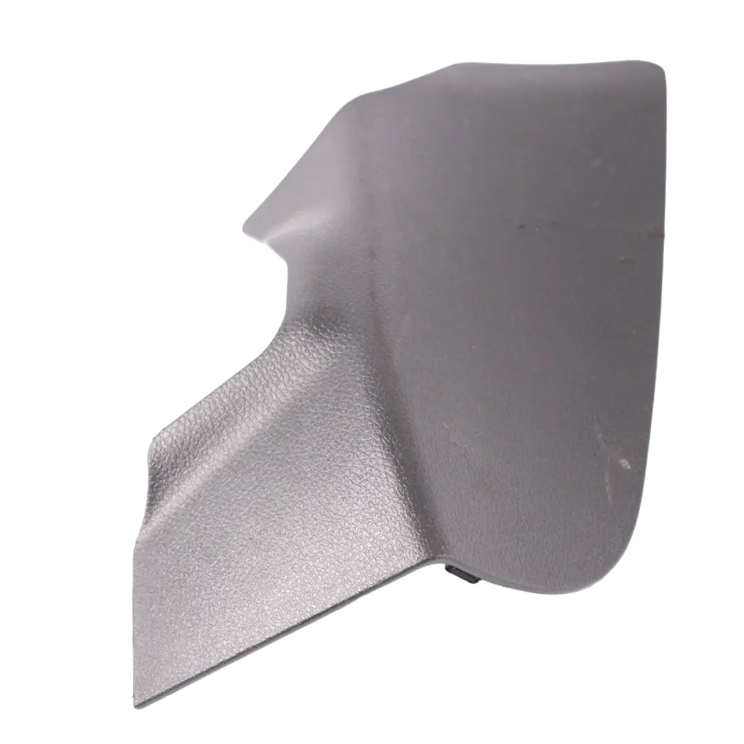 Osłona Dolna Prawa Ściany Bocznej Słupka C Czarna do Mercedes GLC X253 o numerze A2536920000 Mercedes GLC X253 Osłona Dolna Prawa Ściany Bocznej Słupka C Czarna - SKU A2536920000 - Numer Części A2536920000