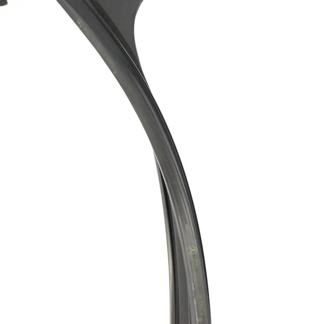  Guida del finestrino Mercedes GLC X253 Porta anteriore destra Telaio di tenuta - SKU A2537257400 - Numero di parte A2537257400