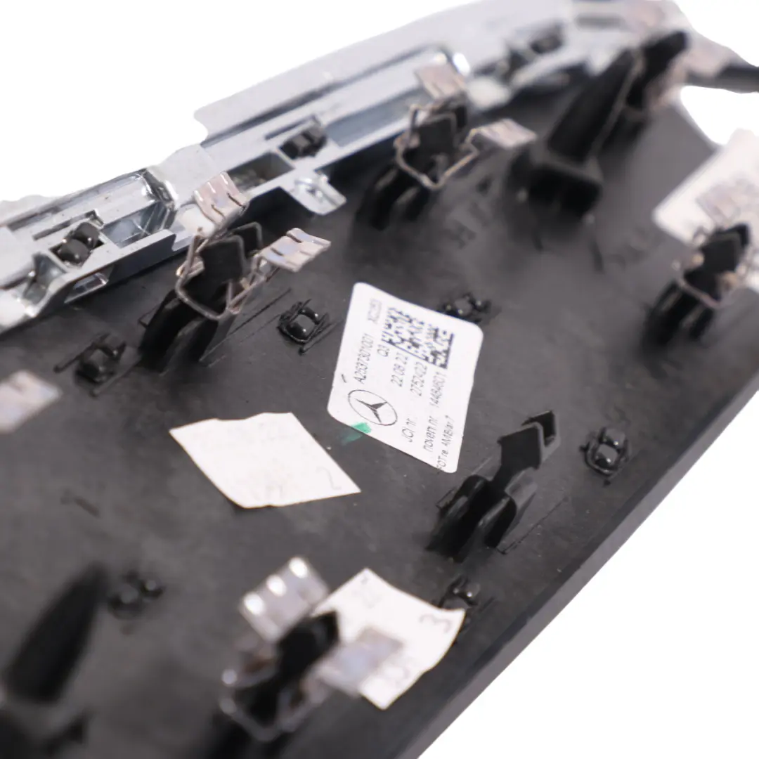 Mercedes C253 Türverkleidungsleiste hinten rechts Lautsprecher Panel - SKU A2537301001 - Teilenummer A2537301001